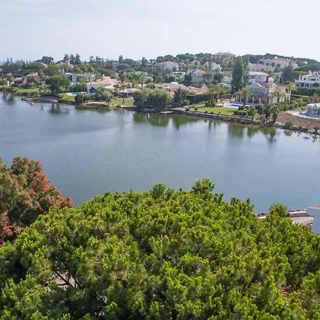 Sleeps 8 With Pool Air Con And Wifi Willa Quinta do Lago